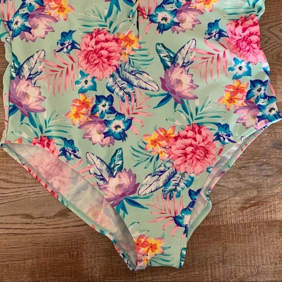 NWOT B. YOU Lace-Up 1PC Swimsuit - Picture 4 of 6